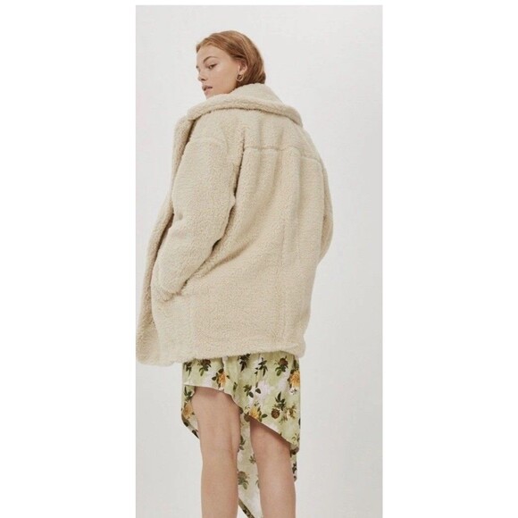 TopShop Oversized Button Front Sherpa Faux Fur Teddy Coat Cream US 2 - Picture 2 of 14